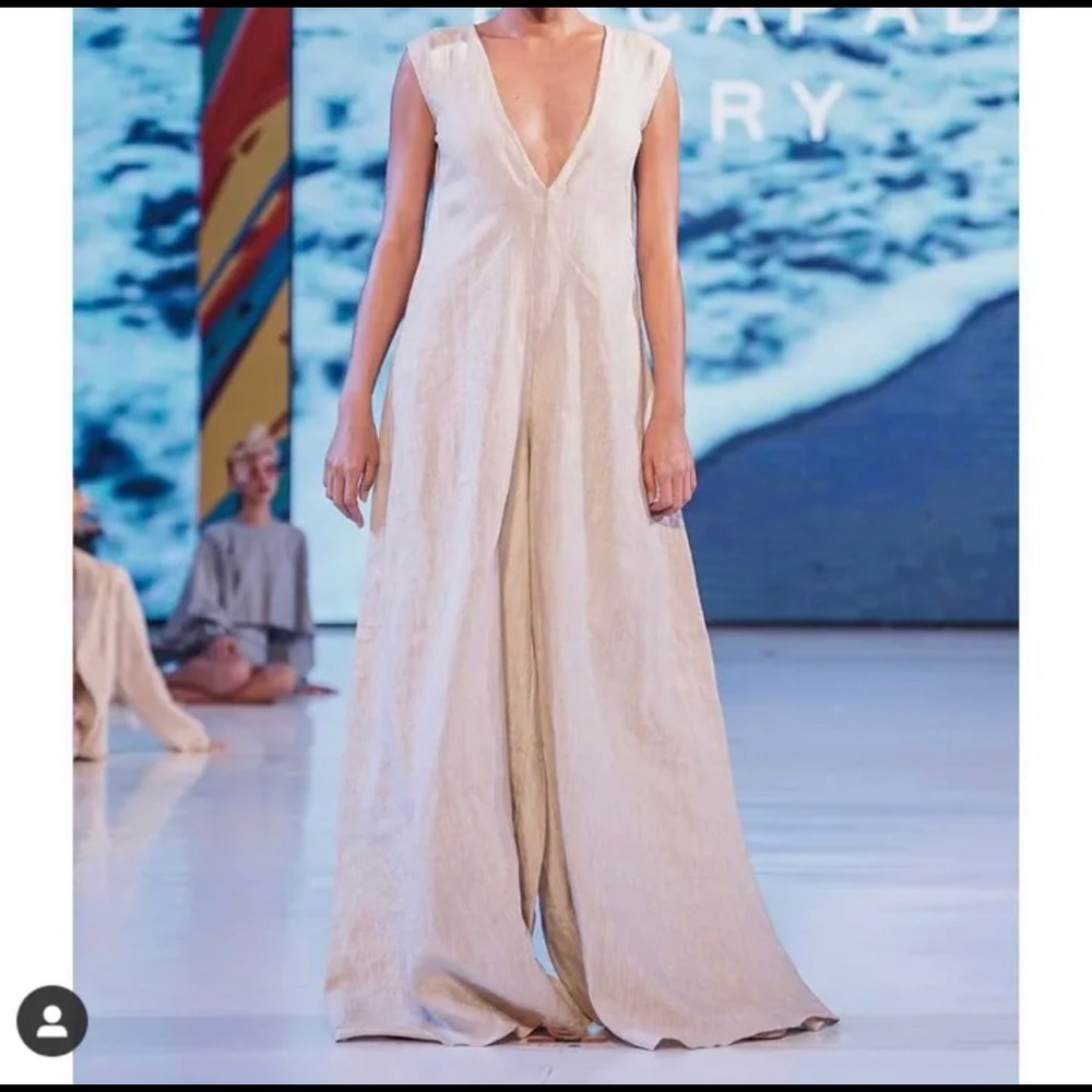 Linen jumpsuit